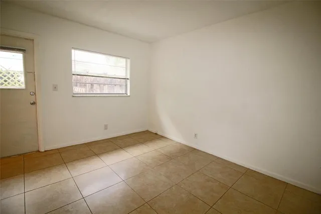 $1,550 | 4649 Bougainvilla Drive, Unit 4, Lauderdale-by-the-Sea, FL 33308