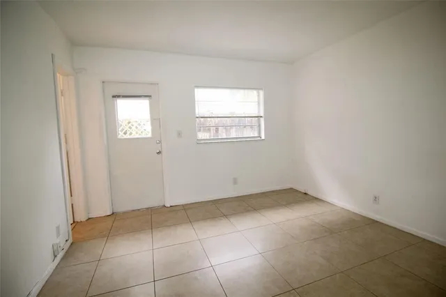 $1,550 | 4649 Bougainvilla Drive, Unit 4, Lauderdale-by-the-Sea, FL 33308