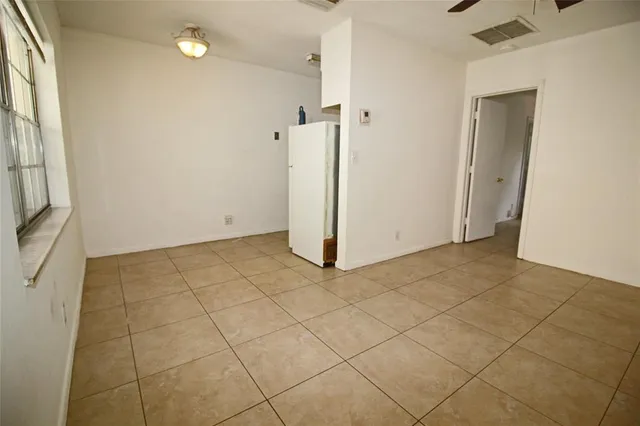 $1,550 | 4649 Bougainvilla Drive, Unit 4, Lauderdale-by-the-Sea, FL 33308