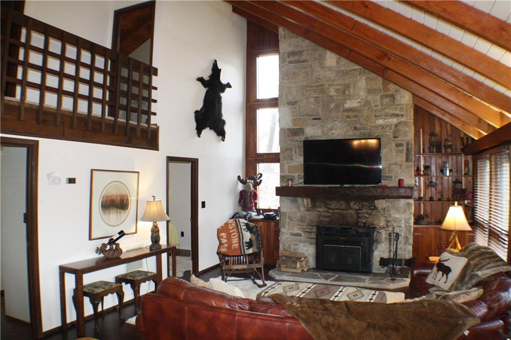 445 Imperial Road Hidden Valley, PA 15502 - Photo 5 of 23 Gallery Image 5