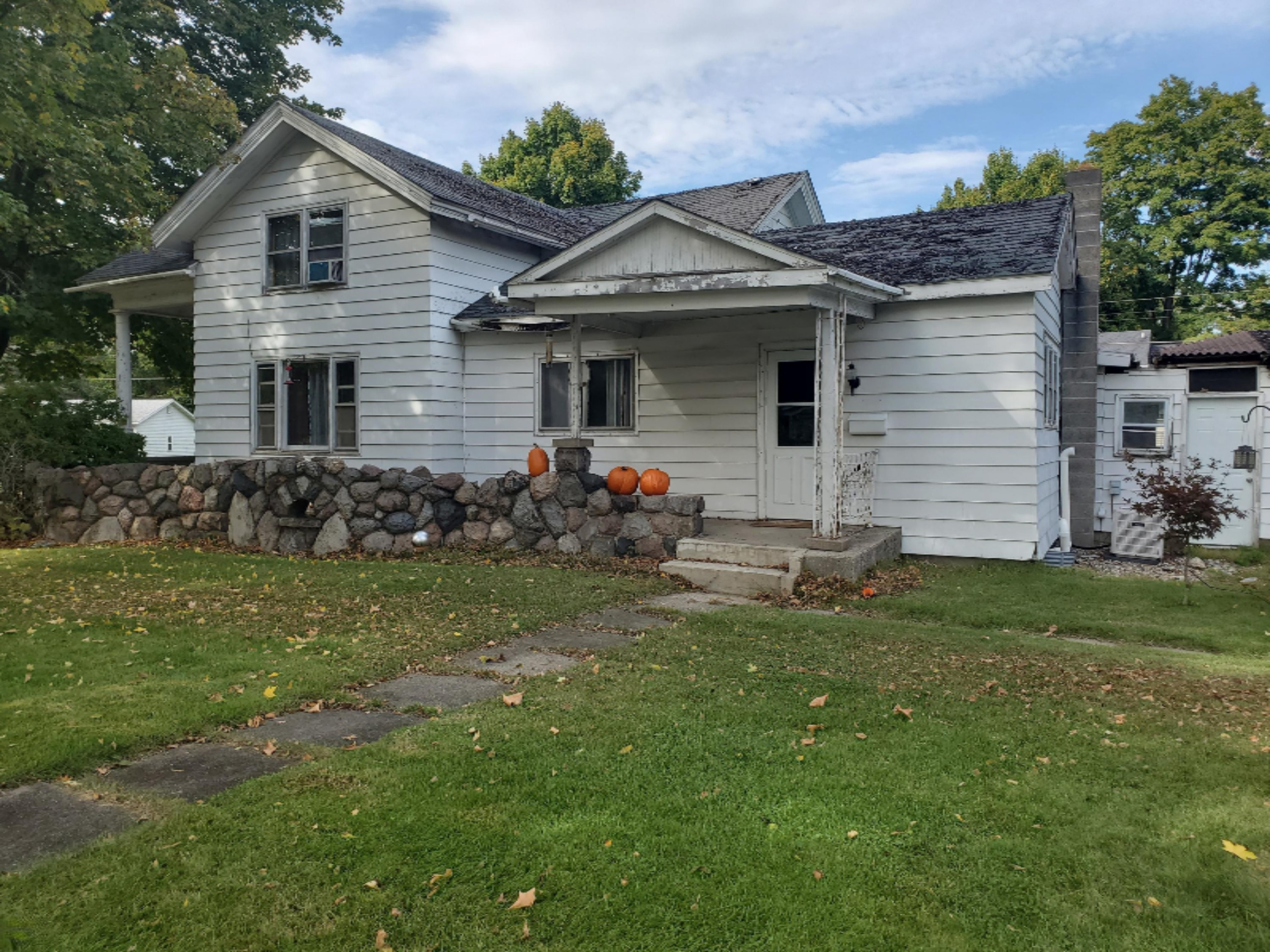485 White Pigeon Road Constantine, MI 49042 - Photo 3 of 8 a