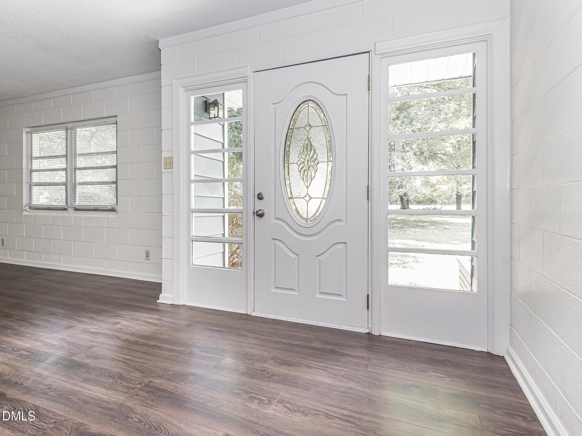 12529 Norwood Road Raleigh, NC 27613 - Photo 6 of 28 Entry/ Front Door