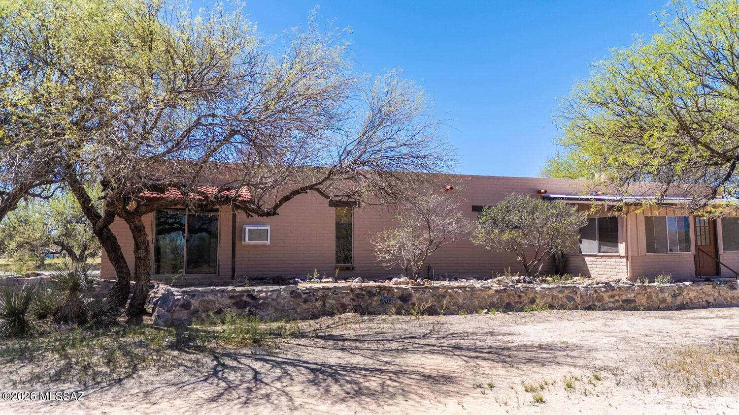 2223 North Ocotillo Road Benson, AZ 85602 - Photo 2 of 50 2223-occotillo-24