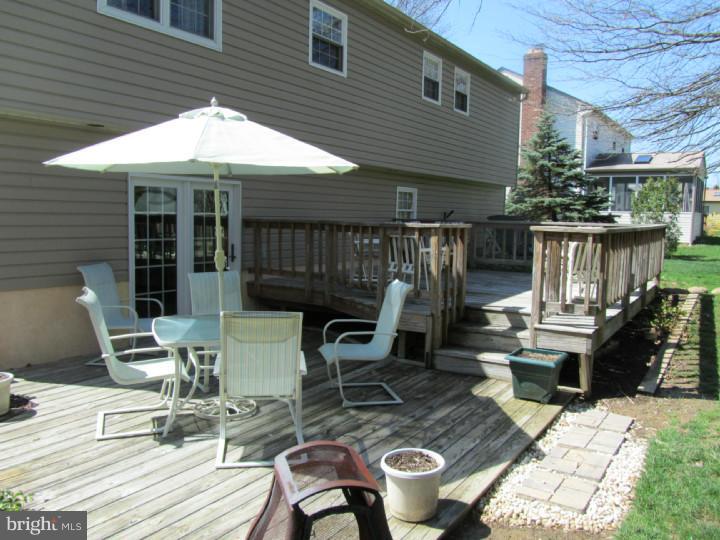 1125 Warren Road West Chester, PA 19382 - Photo 21 of 25 Deck