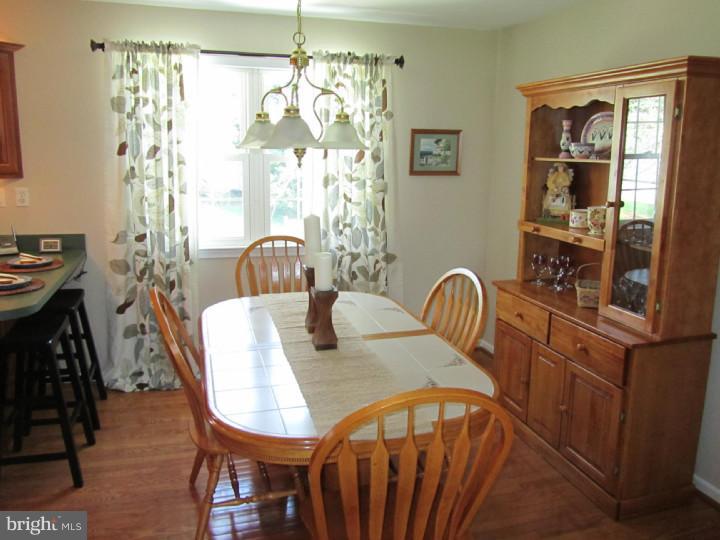 1125 Warren Road West Chester, PA 19382 - Photo 7 of 25 Dining Room