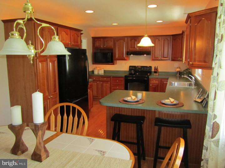 1125 Warren Road West Chester, PA 19382 - Photo 9 of 25 Kitchen