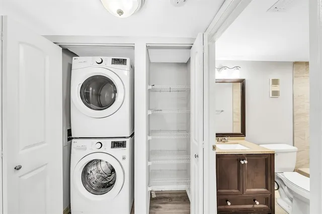 $199,000 | 14307 Bedford Drive, Unit 204, Delray Beach, FL 33446