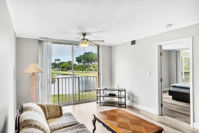 $199,000 | 14307 Bedford Drive, Unit 204, Delray Beach, FL 33446