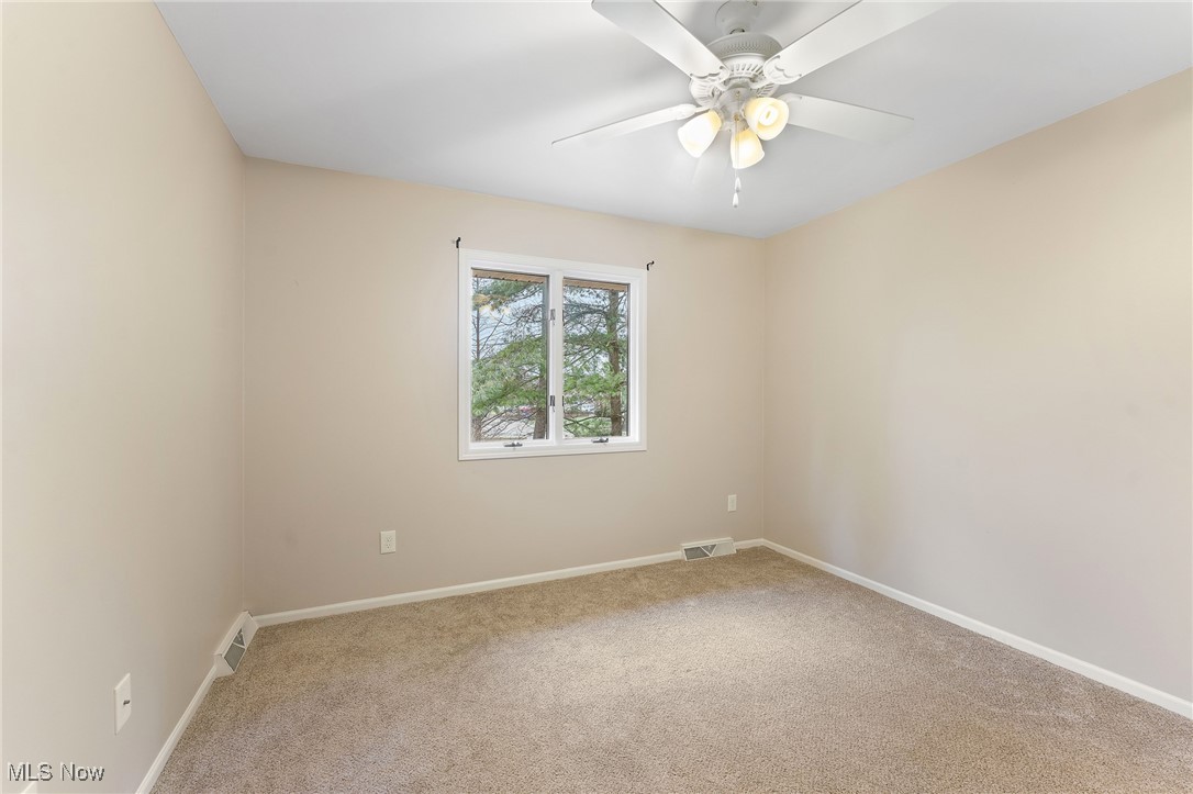 1260 Boardman-Canfield Road, Unit 29 Youngstown, OH 44512 - Photo 28 of 34