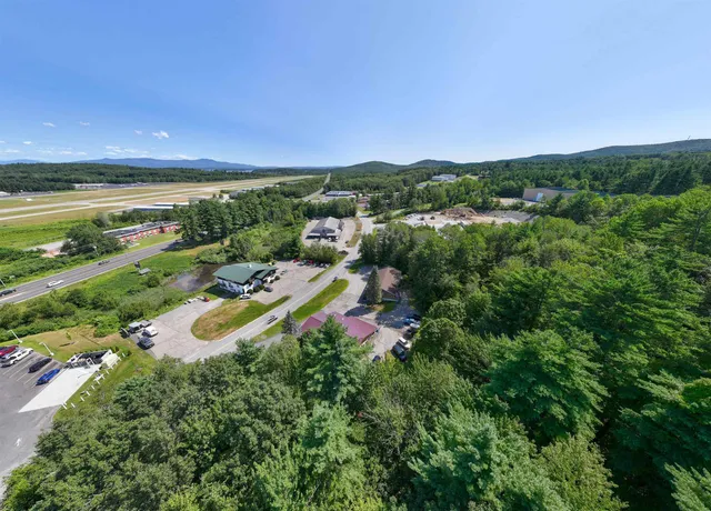 $1,200,000 | 42-44 Gilford E Drive, Gilford, NH 03249