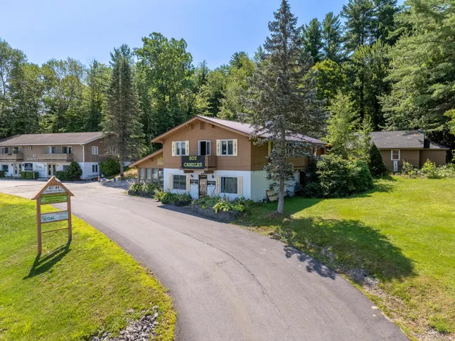 $1,200,000 | 42-44 Gilford E Drive, Gilford, NH 03249
