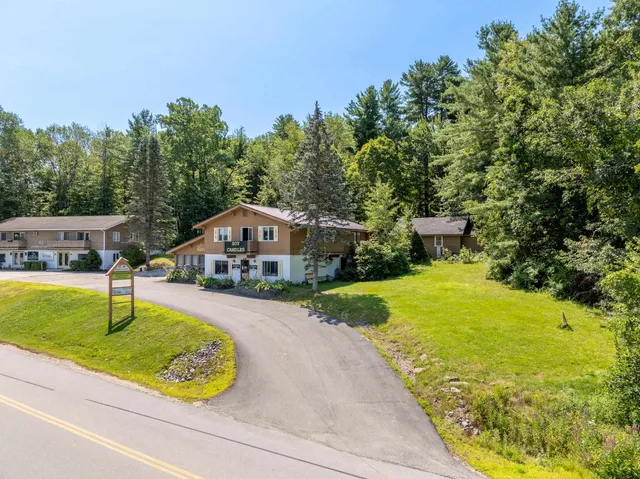 $1,200,000 | 42-44 Gilford E Drive, Gilford, NH 03249