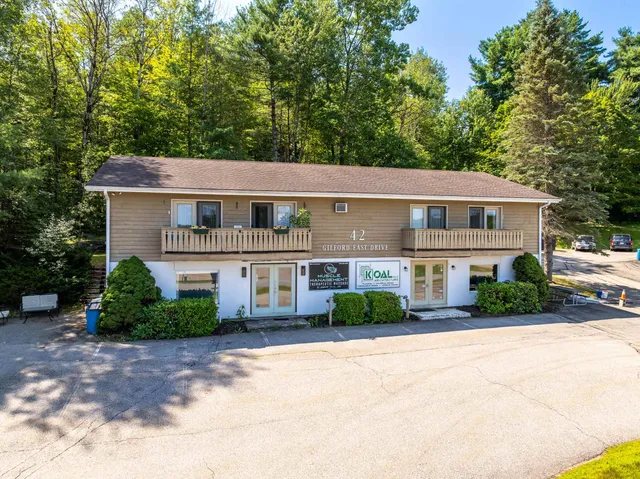 $1,200,000 | 42-44 Gilford E Drive, Gilford, NH 03249