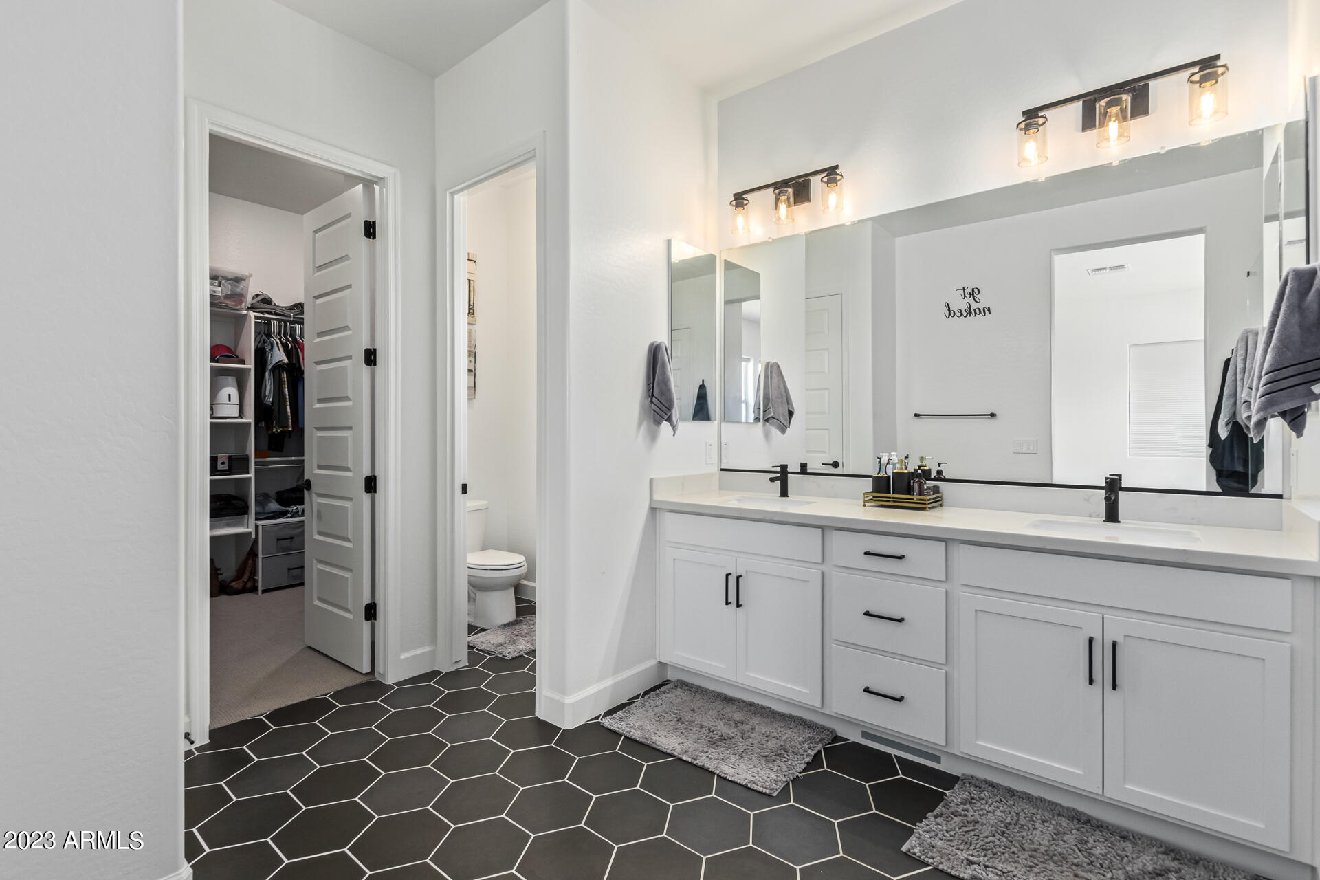 577 North Moon Road Apache Junction, AZ 85119 - Photo 29 of 54 31 - Moon