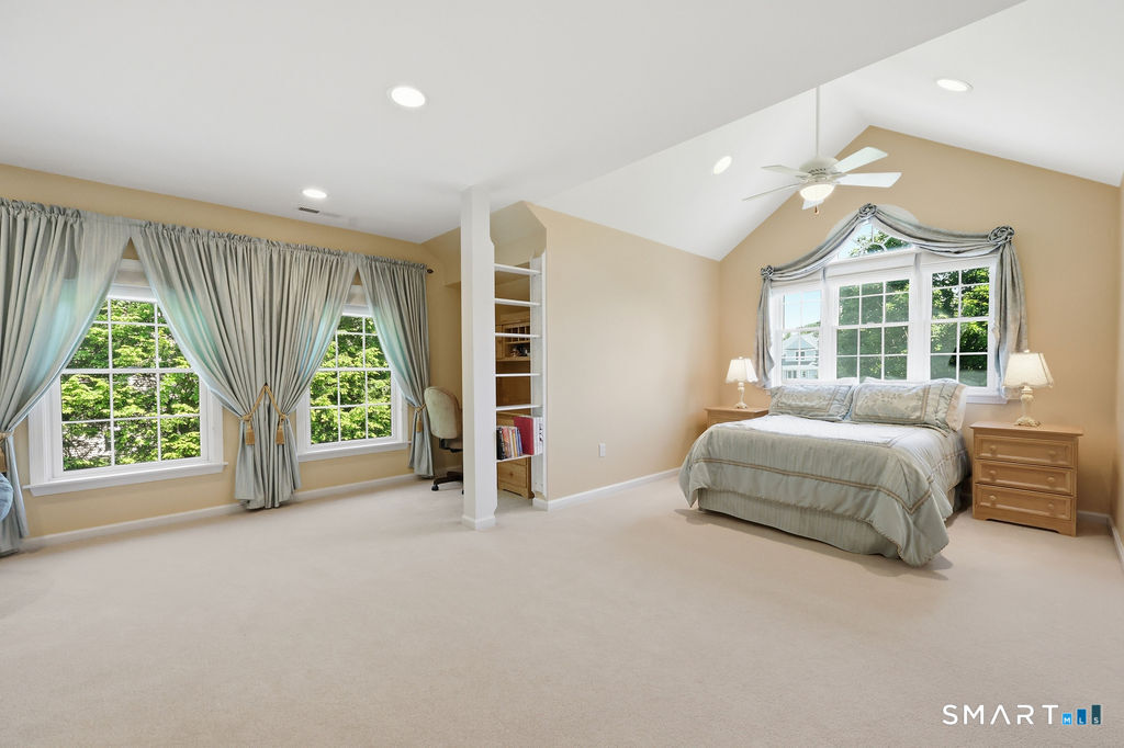 161 Great Pond Road Glastonbury, CT 06073 - Photo 24 of 40
