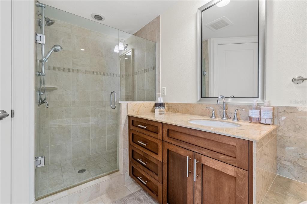 331 Cleveland Street, Unit 1103 Clearwater, FL 33755 - Photo 26 of 75