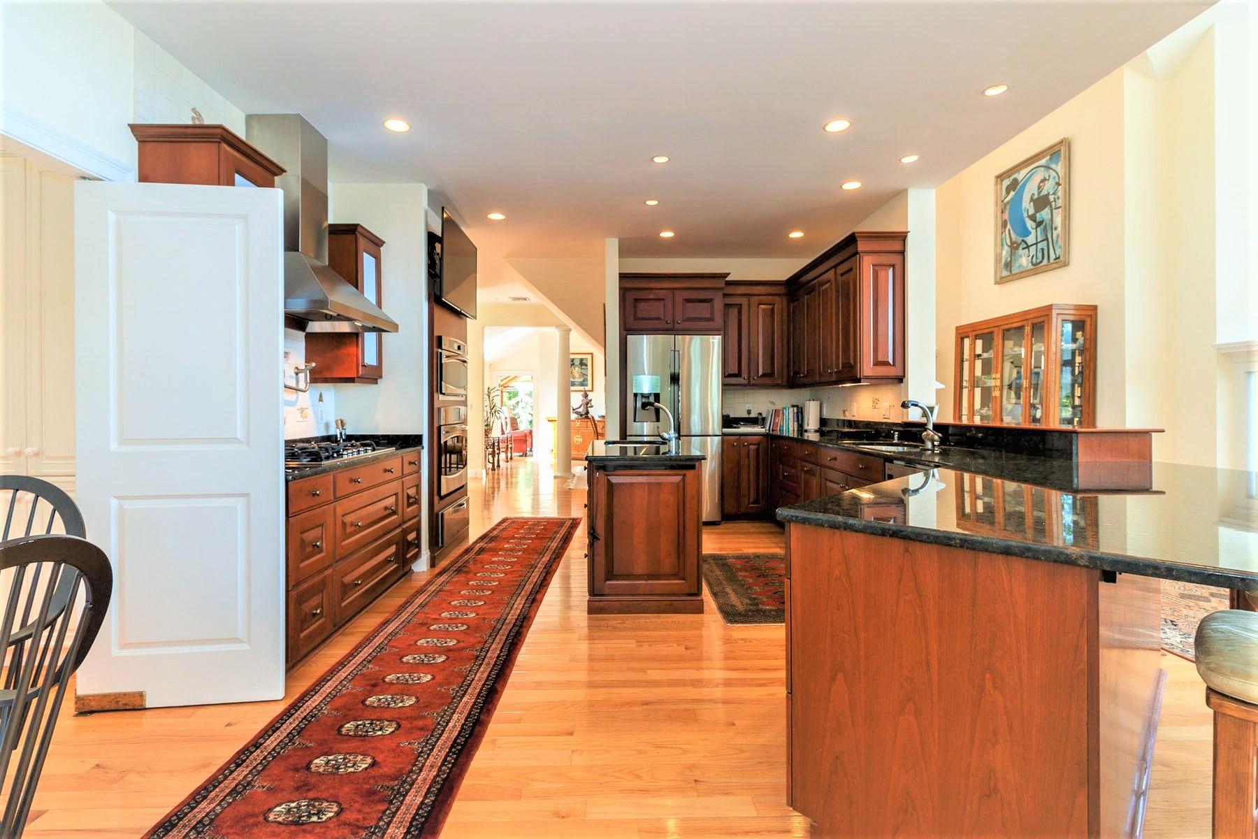 77 Tide Run Mashpee, MA 02649 - Photo 8 of 50 77TideRunMashpee-8412