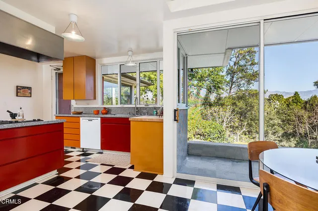 $4,000,000 | 1436 Hillcrest Avenue, Pasadena, CA 91106