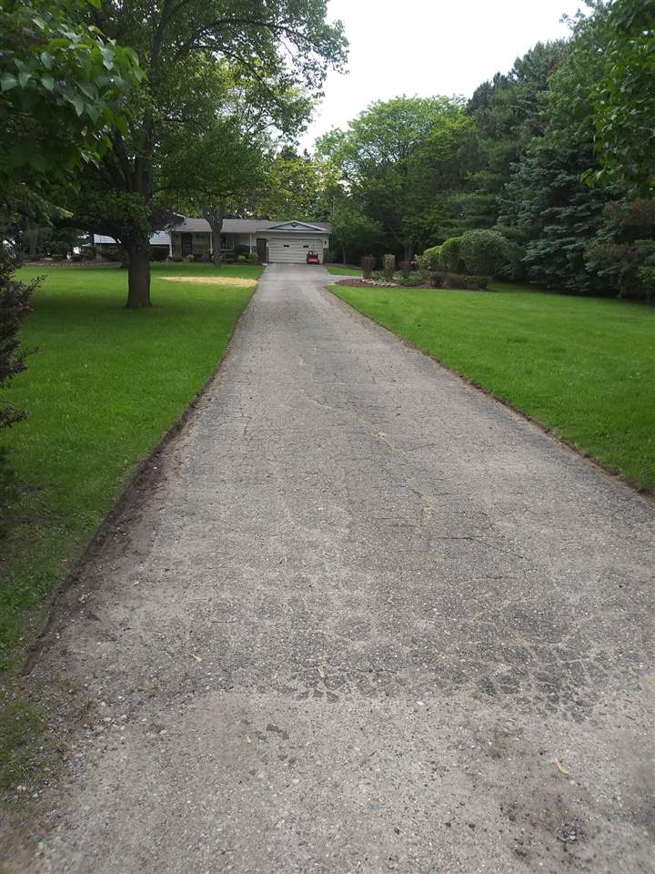 170 South Reed Road Corunna, MI 48817 - Photo 5 of 47