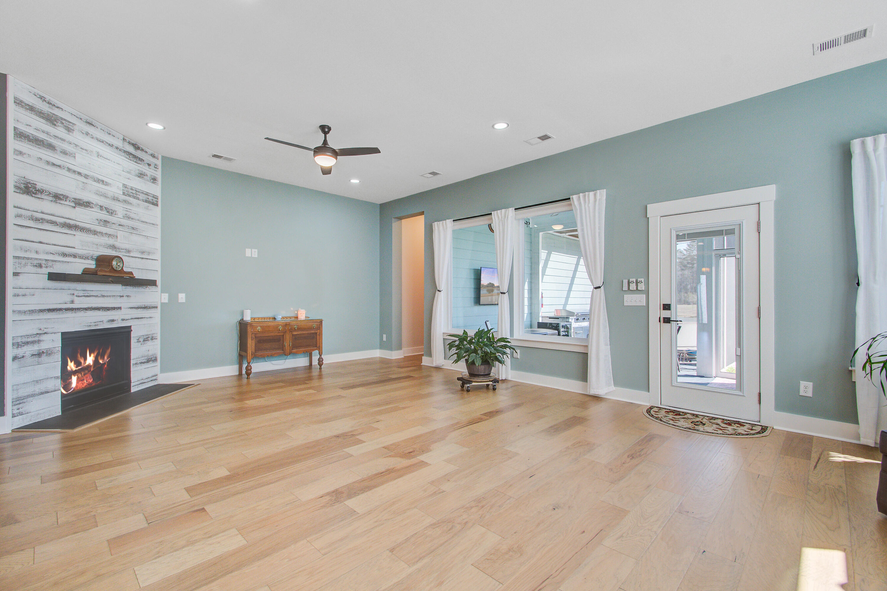 126 Clearblue Loop Summerville, SC 29486 - Photo 19 of 60 126_(19)