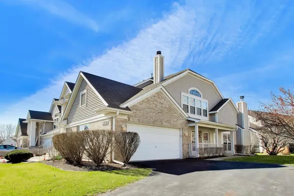 $290,000 | 2710 Old Woods Trail, Plainfield, IL 60586