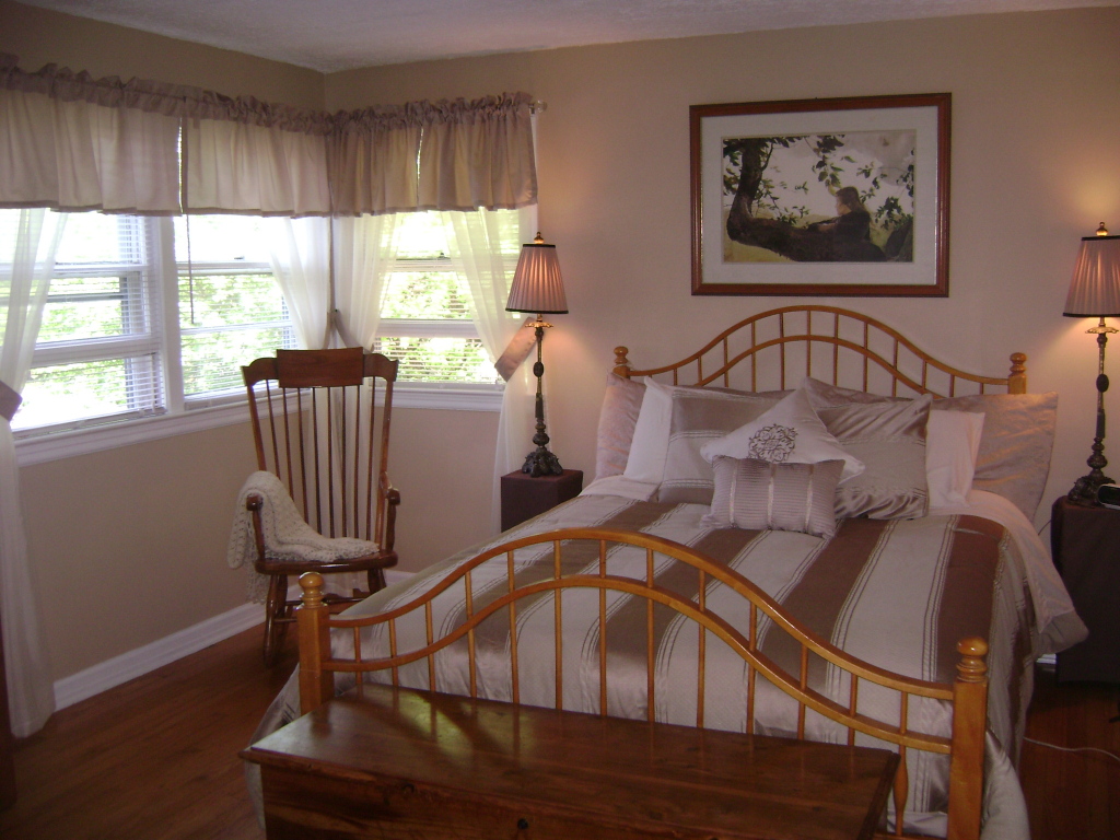 20 Partridge Road Pittsfield, MA 01201 - Photo 5 of 7 bedroom