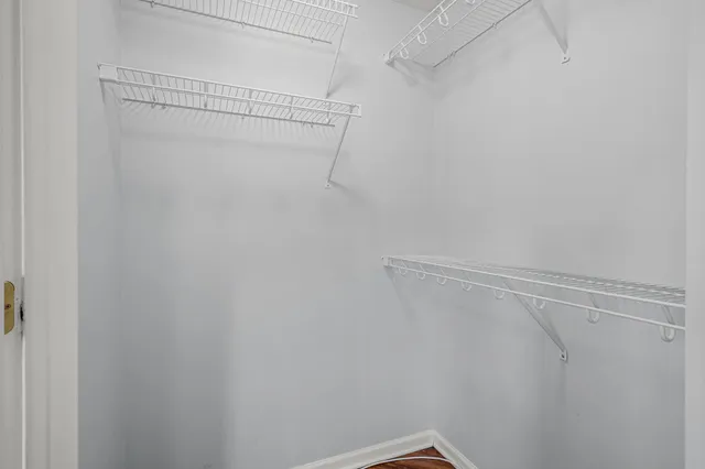 $225,000 | 1350 Douglas Drive North, Unit 105, Golden Valley, MN 55422