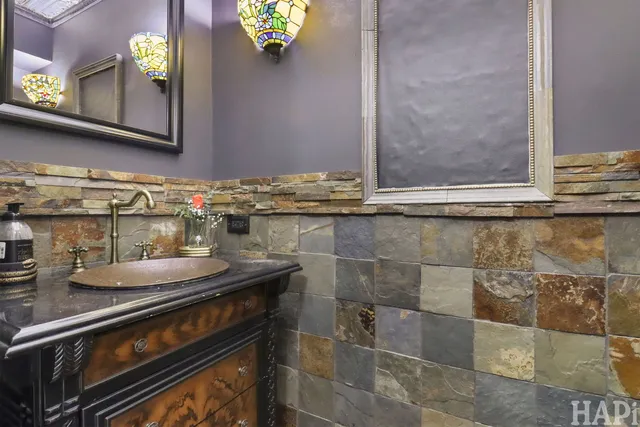 $420,000 | 902 Huntington Drive, Unit 902, Elk Grove Village, IL 60007