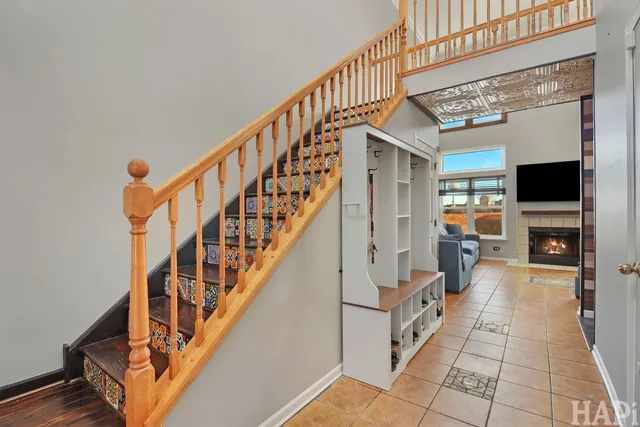 $420,000 | 902 Huntington Drive, Unit 902, Elk Grove Village, IL 60007