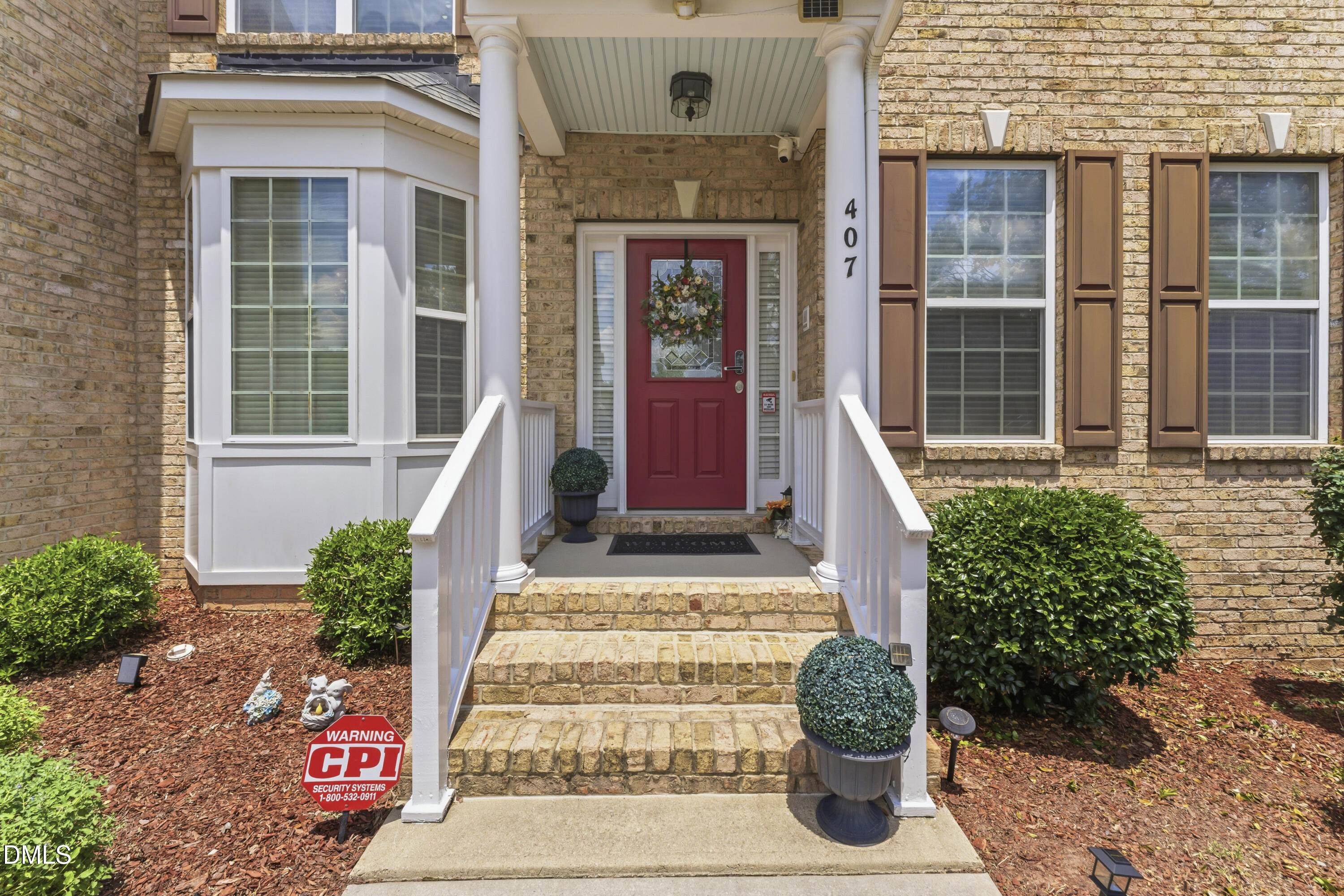 407 Powers Ferry Road Cary, NC 27519 - Photo 5 of 64 photos_high_resolution_DSC01504