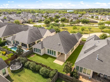 $629,000 | 3418 Sherbrooke Manor Court, Houston, TX 77059