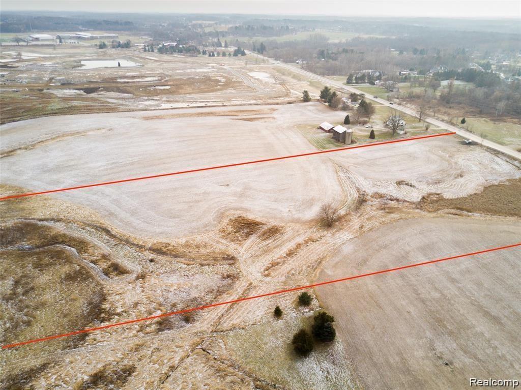 1 Pinckney Road Howell, MI 48843 - Photo 5 of 12