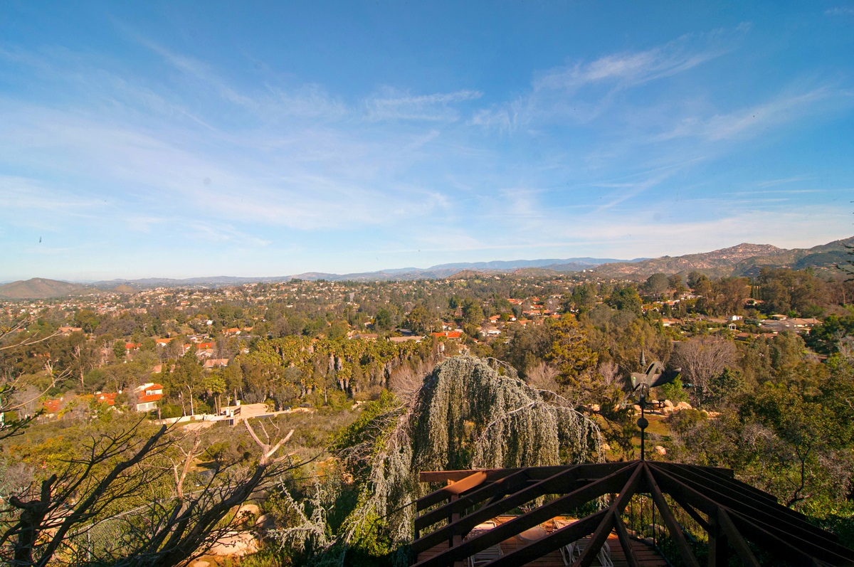 16080 Stoney Acres Road Poway, CA 92064 - Photo 1 of 25