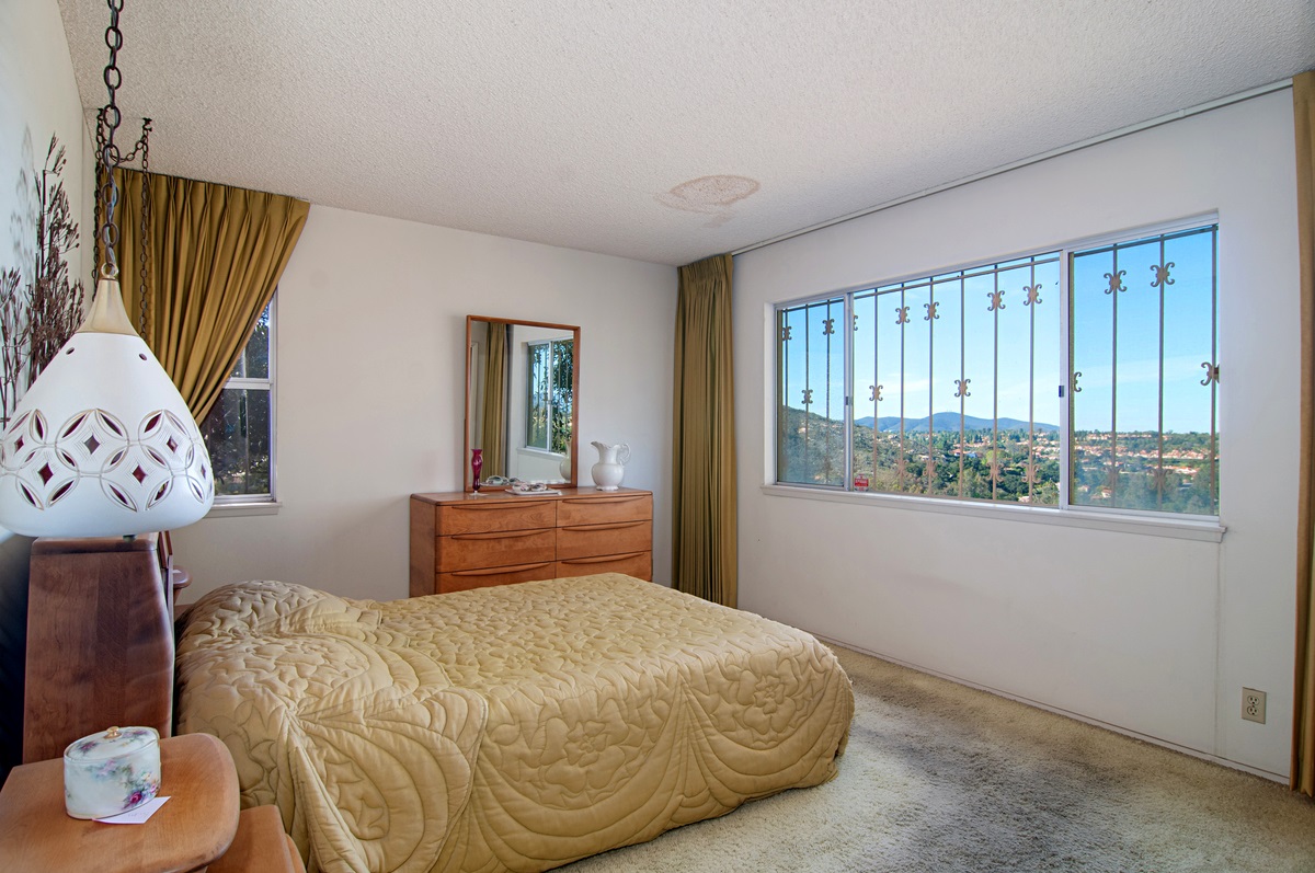 16080 Stoney Acres Road Poway, CA 92064 - Photo 18 of 25