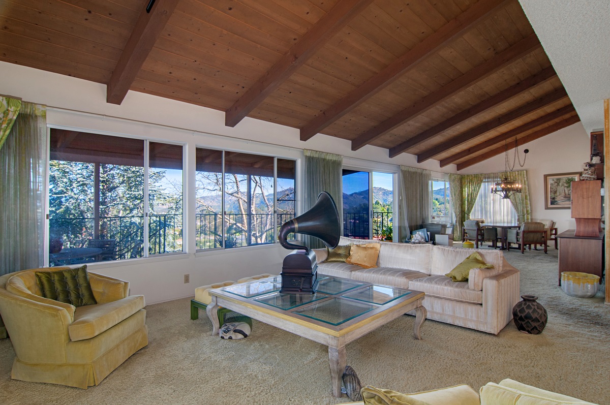 16080 Stoney Acres Road Poway, CA 92064 - Photo 9 of 25