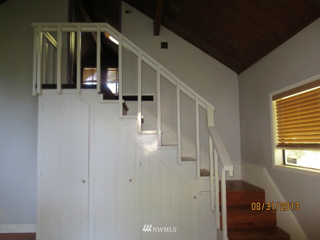 3625 East Harbor Road Langley, WA 98260 - Photo 11 of 17 Gallery Image 11