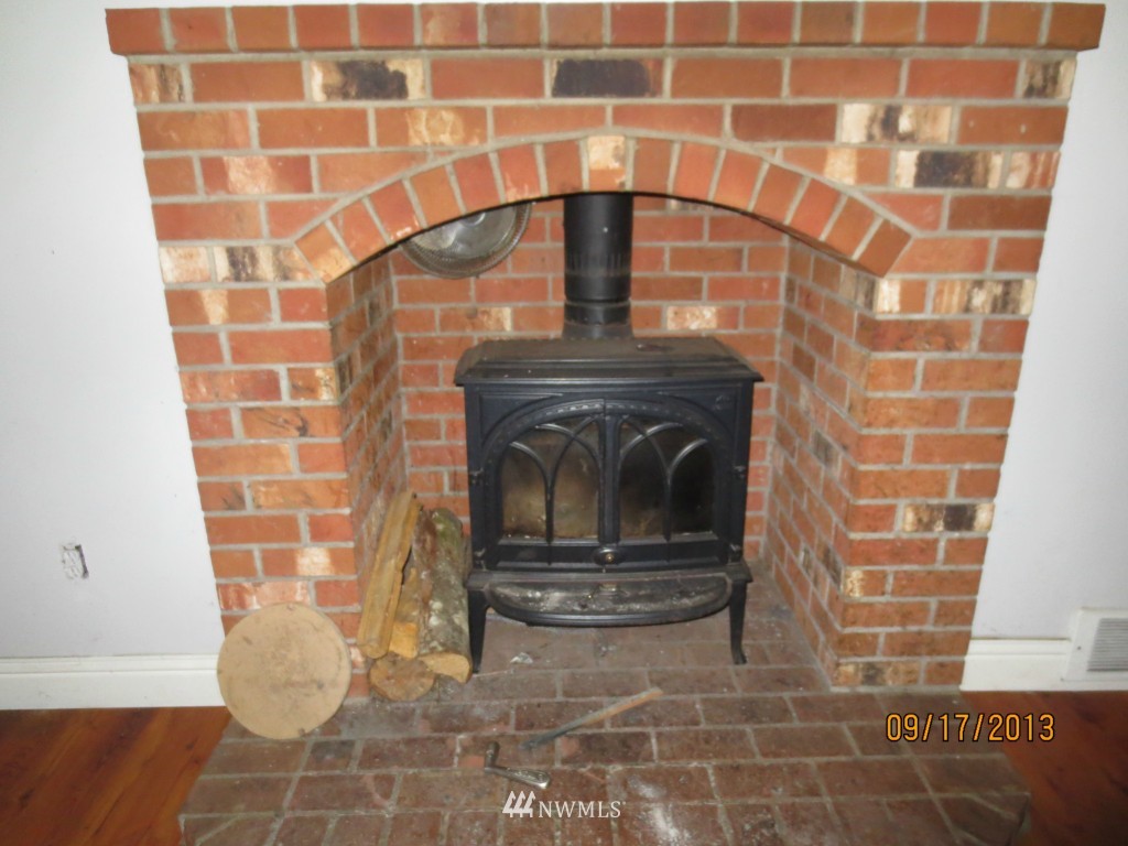 3625 East Harbor Road Langley, WA 98260 - Photo 4 of 17 Gallery Image 4