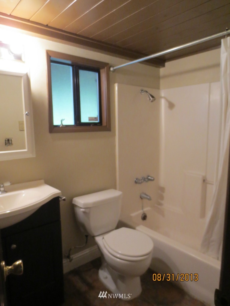 3625 East Harbor Road Langley, WA 98260 - Photo 7 of 17 Gallery Image 7