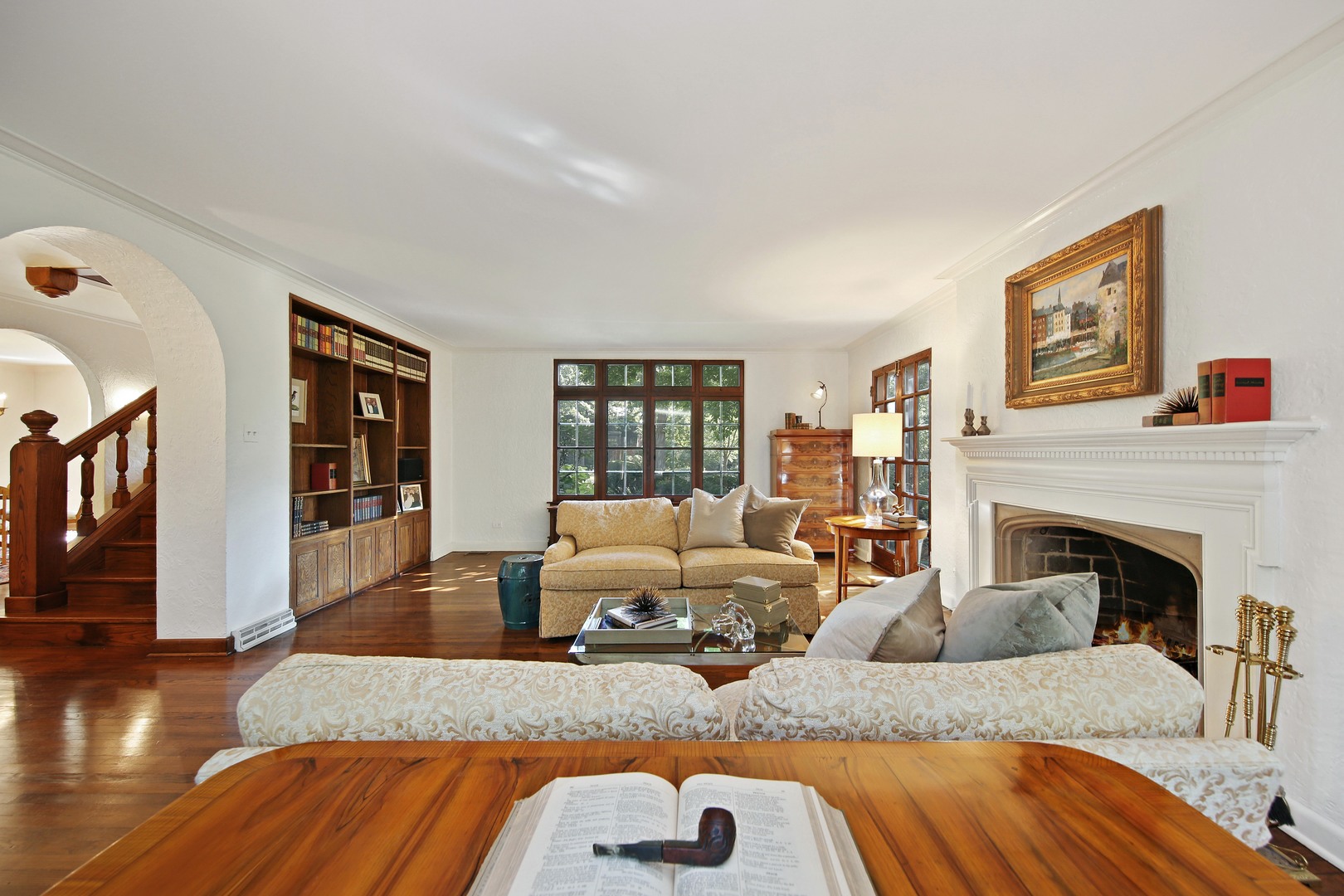 712 Taft Road Hinsdale, IL 60521 - Photo 13 of 25 a living room with furniture and a fireplace