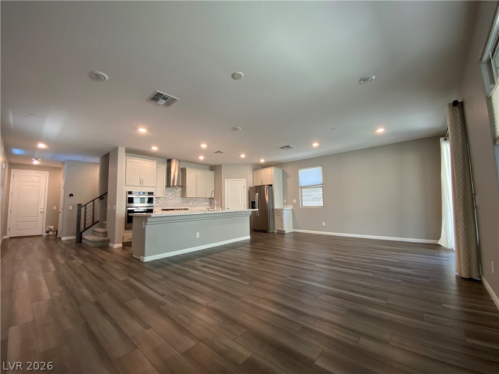 355 Wind Poppy Street Las Vegas, NV 89138 - Photo 7 of 30