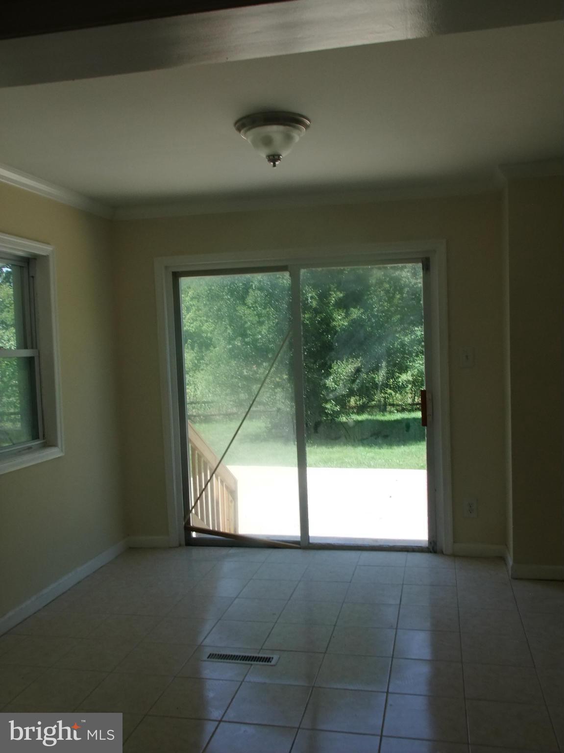 11832 Legore Bridge Road Keymar, MD 21757 - Photo 8 of 20 Living Room