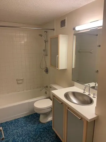 $139,000 | 2479 Peachtree Street Northeast, Unit 1103, Atlanta, GA 30305