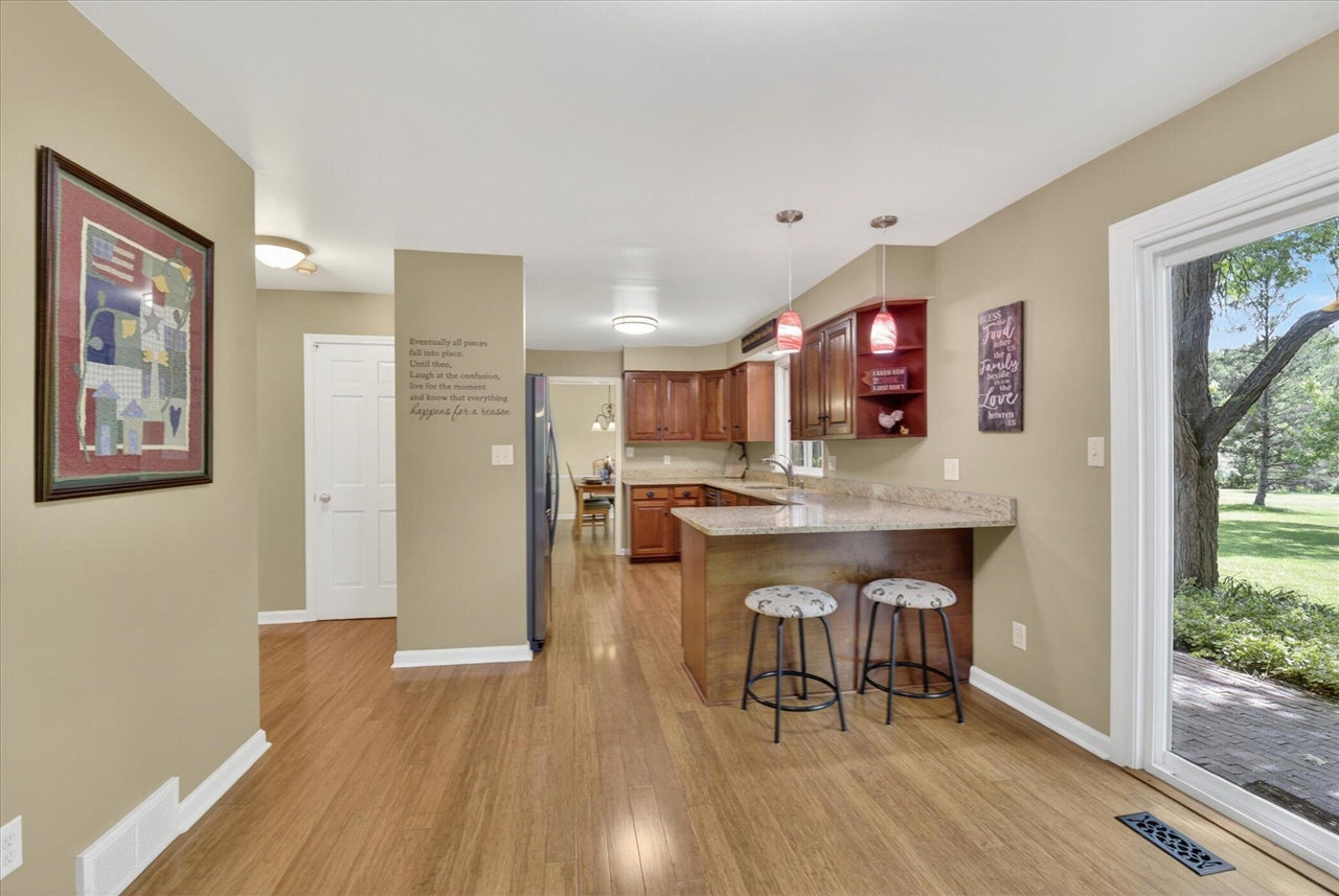 48377 Gyde Road Canton, MI 48187 - Photo 21 of 96