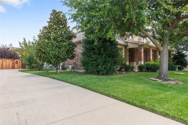 $584,000 | 3027 Barton Springs Lane, Rockwall, TX 75087