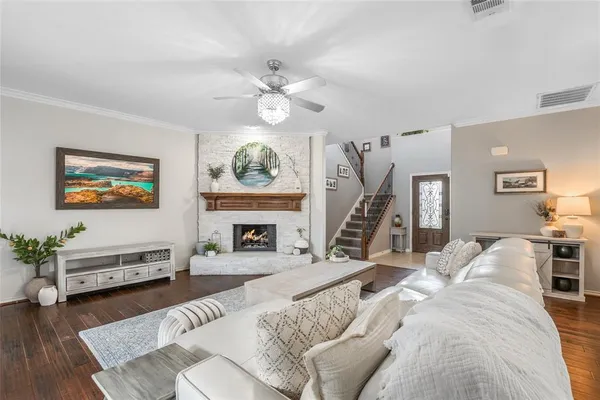 $584,000 | 3027 Barton Springs Lane, Rockwall, TX 75087