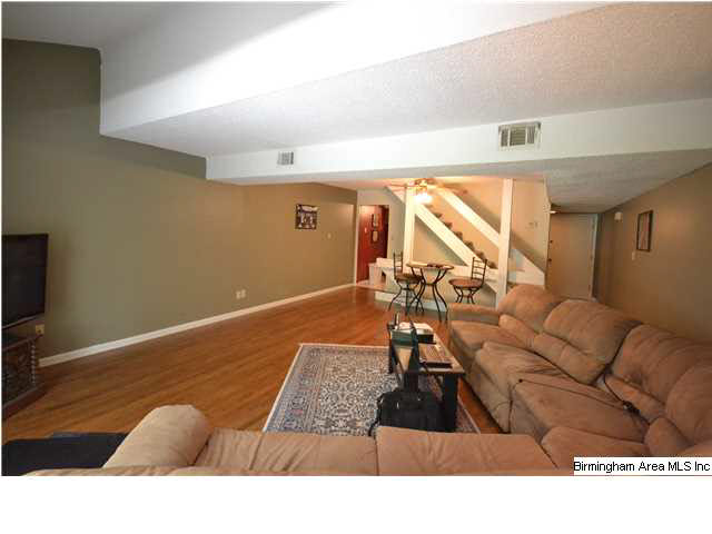 513 Running Brook Road Birmingham, AL 35226 - Photo 6 of 17