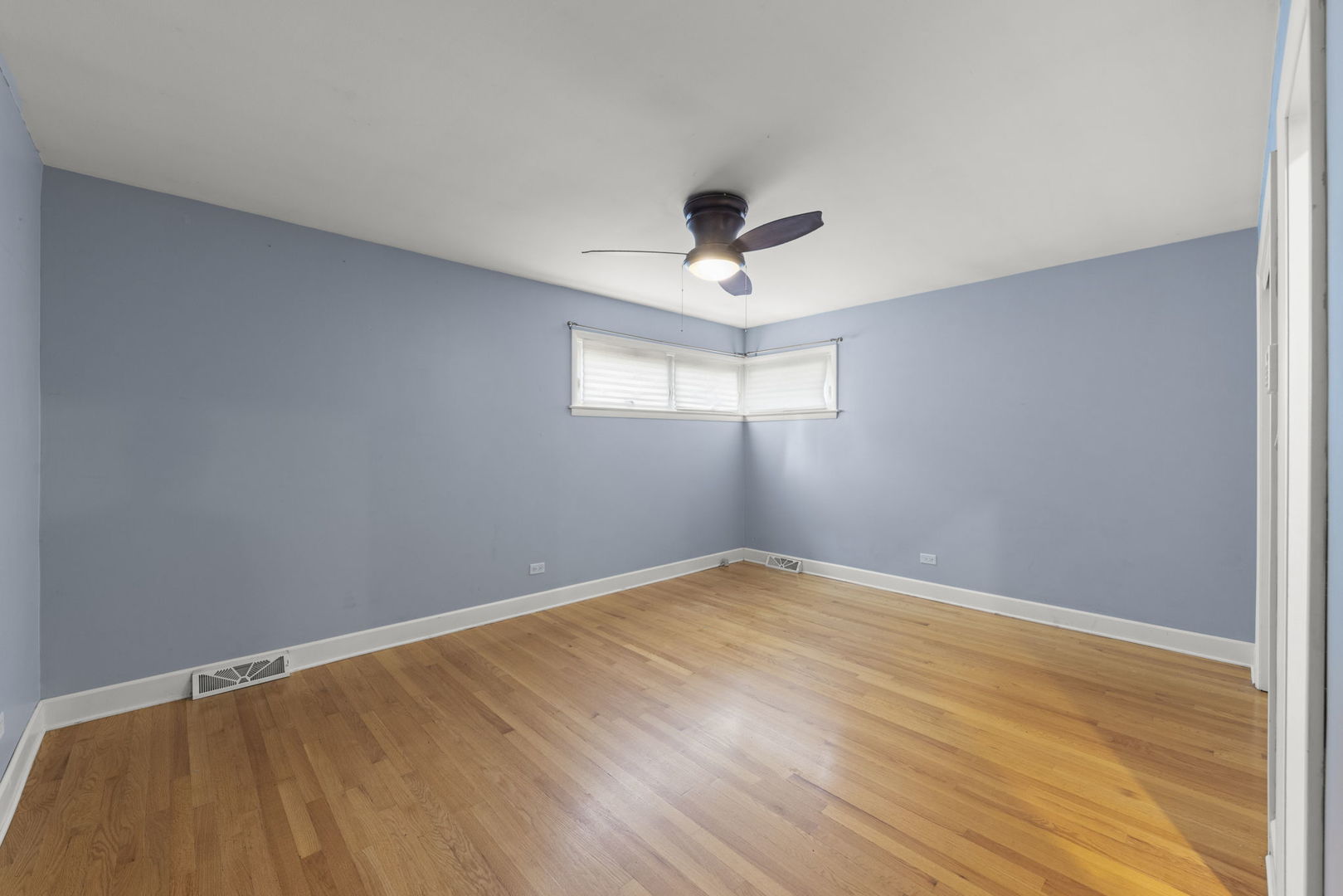 1500 Carson Drive Homewood, IL 60430 - Photo 11 of 26
