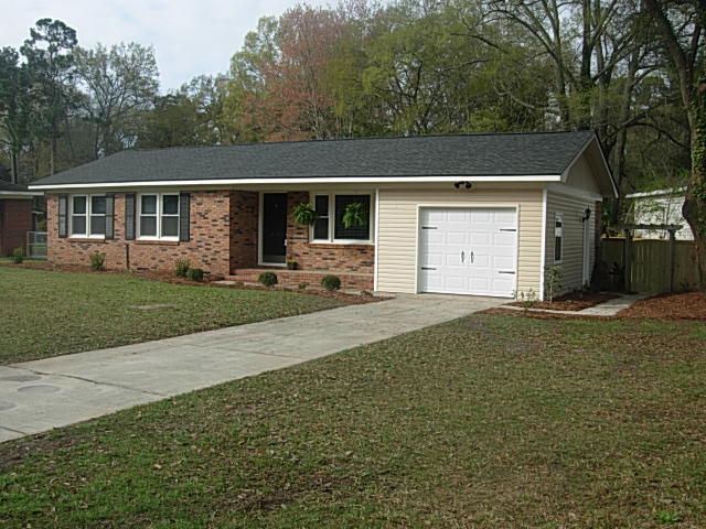 321 Oxford Road Ladson, SC 29456 - Photo 2 of 22 003_2.JPG