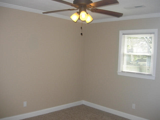 321 Oxford Road Ladson, SC 29456 - Photo 16 of 22 018.JPG