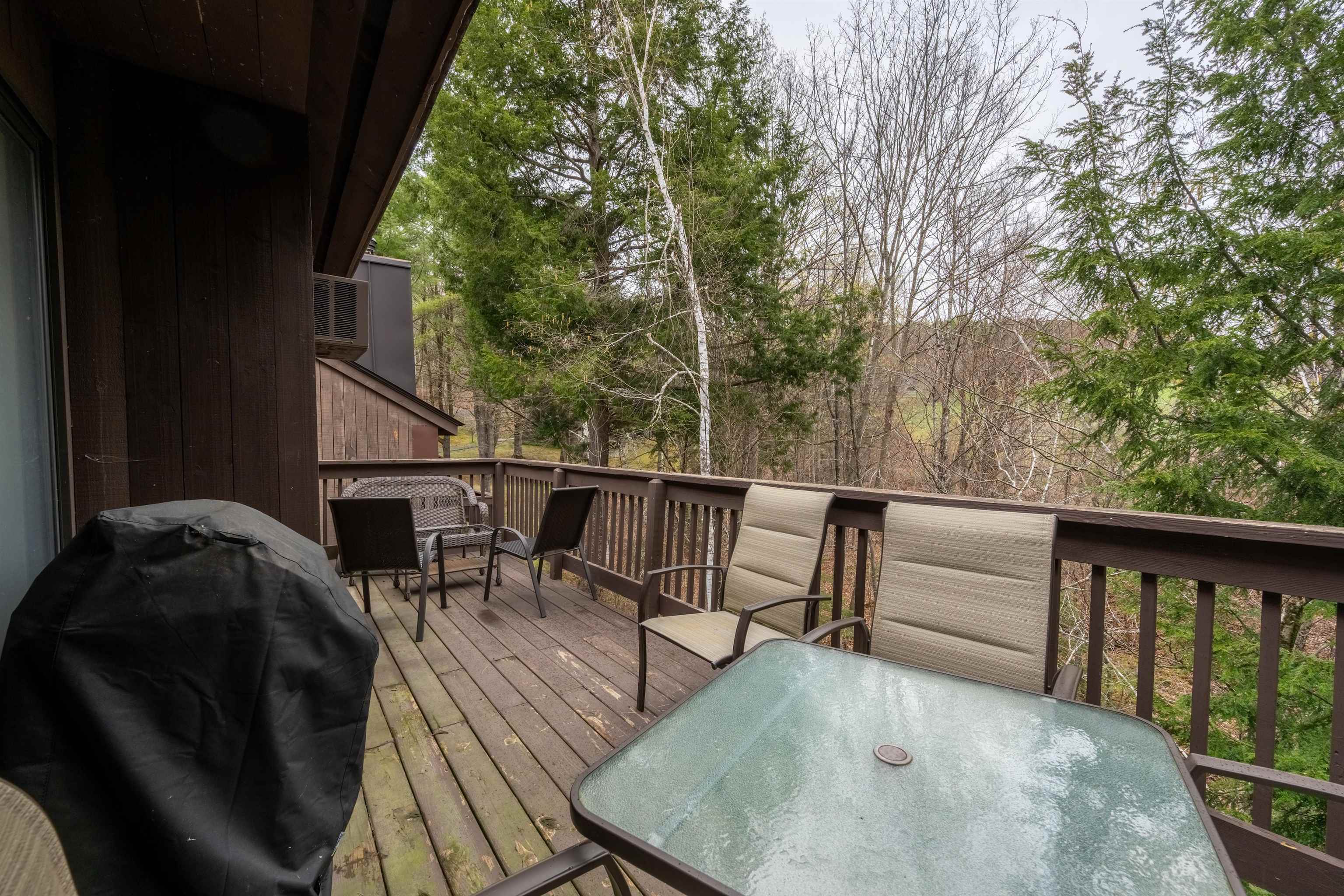 383 Old Quechee Road, Unit 8B Hartford, VT 05059 - Photo 26 of 29 Gallery Image 26
